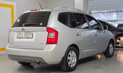 Kia Carens 2011, 158574 км, за 3500000 KRW