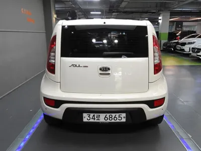 Kia Soul 2012, 118570 км, за 3500000 KRW - фото 4