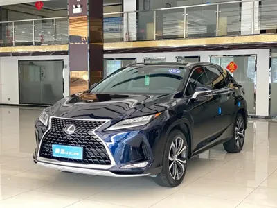 Lexus RX · 2022 год