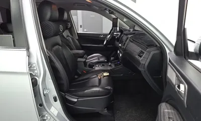 KG_Mobility_Ssangyong Rexton 2018, 107681 км, за 12990000 KRW - фото 12