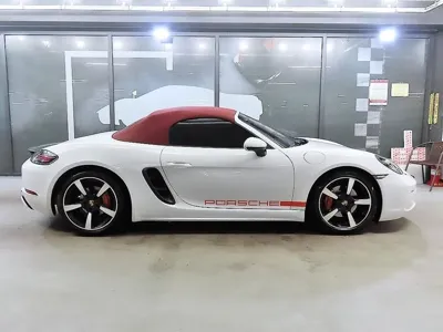 Porsche 718 2017, 103338 км, за 43800000 KRW