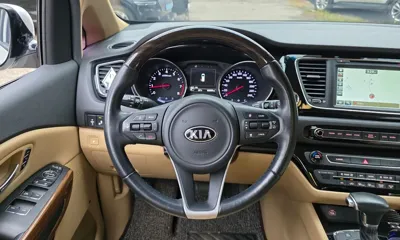 Kia Canival 2018, 66050 км, за 21500000 KRW - фото 15