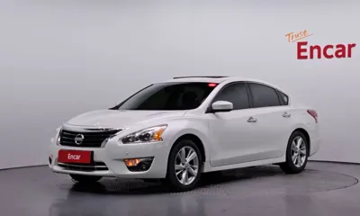 Nissan Altima · 2013 год