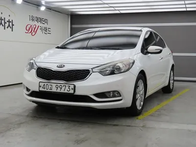 Kia K3 · 2015 год