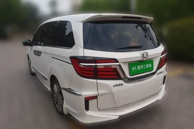 Honda Elysion 2016, 159800 км, за 96140.95 CNY