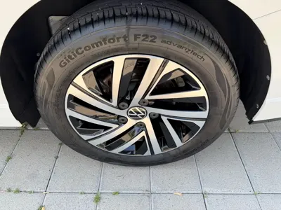 Volkswagen Lavida 2023, 26000 км, за 93800 CNY - фото 6