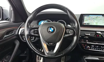 BMW 5-Series 2017, 61471 км, за 25490000 KRW - фото 11
