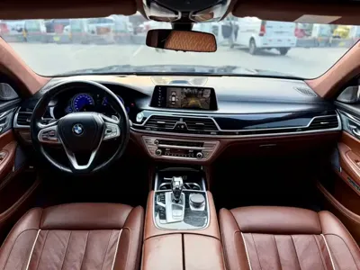 BMW 7 Series 2018, 90000 км, за 228000 CNY - фото 6