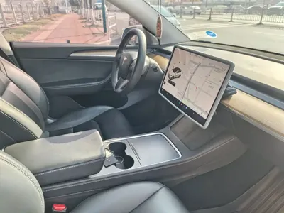 Tesla Model Y 2021, 105000 км, за 119800 CNY - фото 19