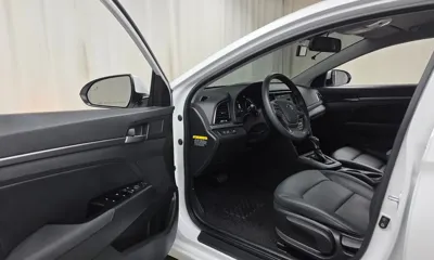 Hyundai Avante 2018, 38139 км, за 13300000 KRW - фото 10