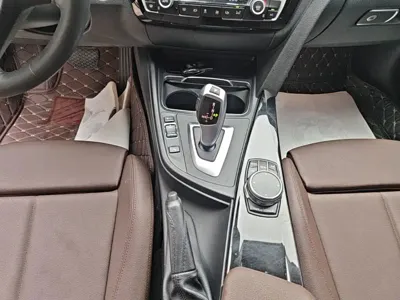 BMW 3 Series 2019, 90300 км, за 80300 CNY - фото 14