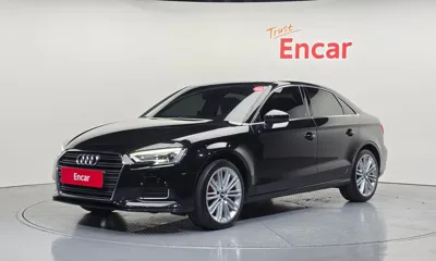Audi A3 · 2018 год