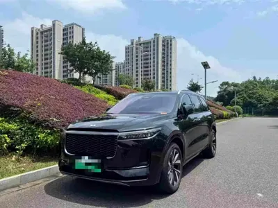 Li Auto Li ONE · 2021 год