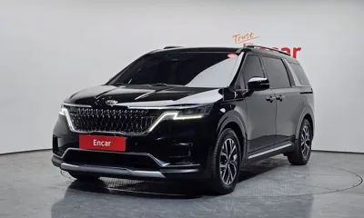 Kia Canival · 2021 год