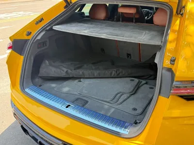 Lamborghini Urus 2019, 51350 км, за 215000000 KRW - фото 6