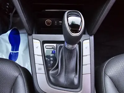 Hyundai Avante 2018, 104672 км, за 10200000 KRW - фото 15