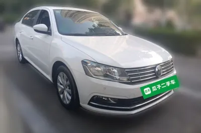 Volkswagen Lavida 2017, 157400 км, за 29815.89 CNY