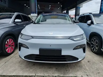 Leapmotor Leapmotor C11 2025, 4700 км, за 130900 CNY