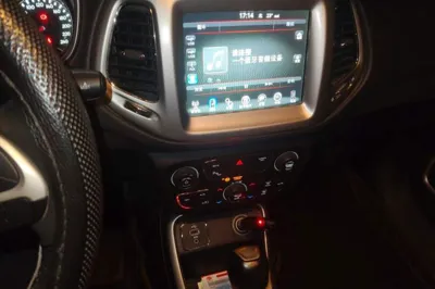 Jeep Compass 2017, 38300 км, за 39380.64 CNY - фото 14