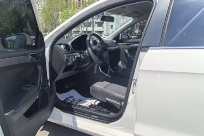 Volkswagen Jetta 2017, 44500 км, за 38834.89 CNY - фото 9
