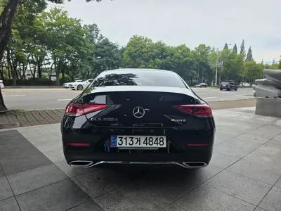 Mercedes-Benz CLS-Class 2023, 33000 км, за 65100000 KRW