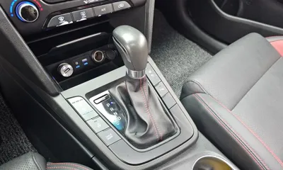 Hyundai Avante 2018, 125172 км, за 10900000 KRW - фото 9