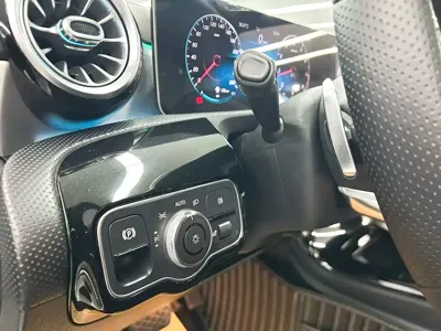 Mercedes-Benz A-Class 2019, 60000 км, за 90800 CNY - фото 11