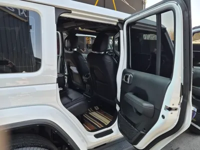 Jeep Wrangler 2023, 48208 км, за 50600000 KRW - фото 6