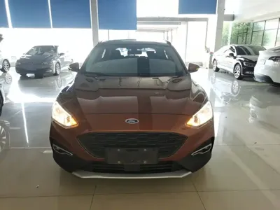Ford Focus Active 2020, 59500 км, за 51300 CNY
