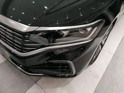 Volkswagen Passat New Energy 2022, 81500 км, за 111948.96 CNY - фото 9