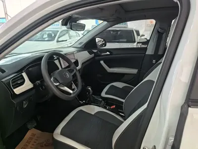 Volkswagen Tharu 2025, 13300 км, за 87700 CNY
