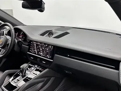 Porsche Cayenne 2023, 25000 км, за 558000 CNY - фото 14