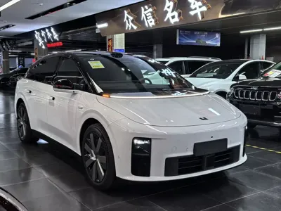 Li Auto 理想i6 2026, 100 км, за 239800 CNY