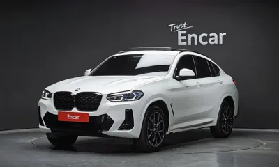 BMW X4 · 2023 год