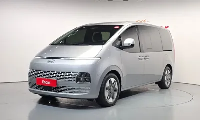Hyundai Staria · 2022 год