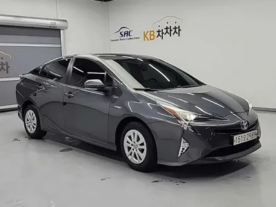 Toyota Prius 2018, 114999 км, за 13590000 KRW - фото 4