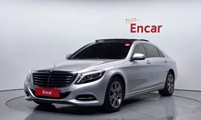Mercedes-Benz S-Class · 2015 год