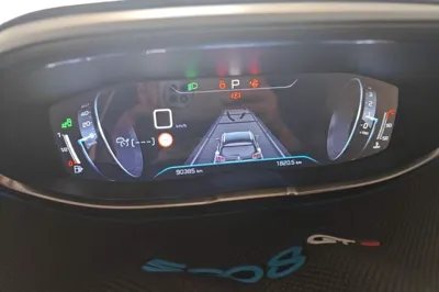 Peugeot 5008 2017, 90300 км, за 74345.93 CNY - фото 8
