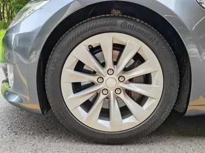 Tesla Model S 2019, 90000 км, за 139000 CNY - фото 15