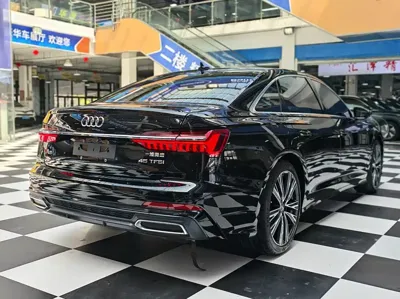 Audi A6L 2022, 90000 км, за 208800 CNY