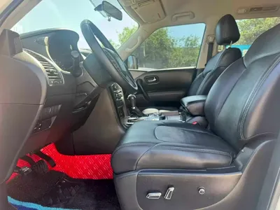 Nissan Patrol 2019, 110000 км, за 159900 CNY