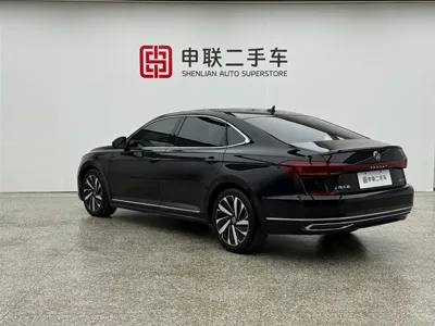 Volkswagen Passat 2024, 22000 км, за 125000 CNY