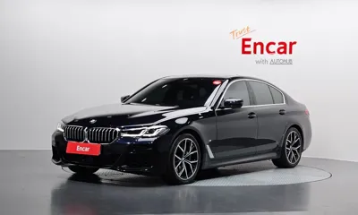 BMW 5-Series · 2023 год