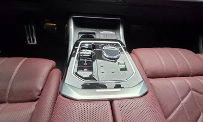 BMW 7-Series 2024, 59278 км, за 101000000 KRW - фото 9