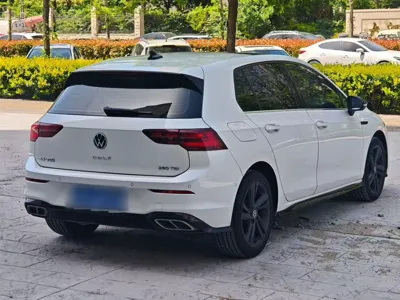 Volkswagen Golf 2021, 100300 км, за 93590.4 CNY - фото 6