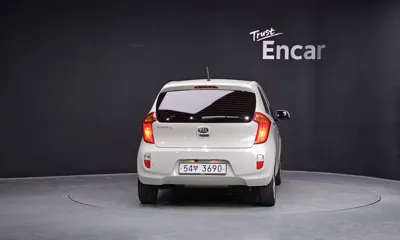 Kia Morning 2013, 123684 км, за 4400000 KRW