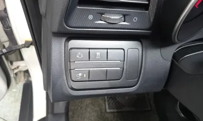 KG_Mobility_Ssangyong TIBOLI 2016, 187538 км, за 3900000 KRW - фото 14