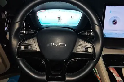 BYD Song PLUS New Energy 2023, 27300 км, за 97306.13 CNY - фото 9
