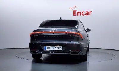 Hyundai Grandeur 2022, 46331 км, за 24990000 KRW