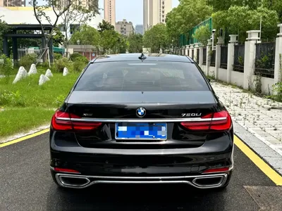 BMW 7 Series 2018, 147000 км, за 279800 CNY